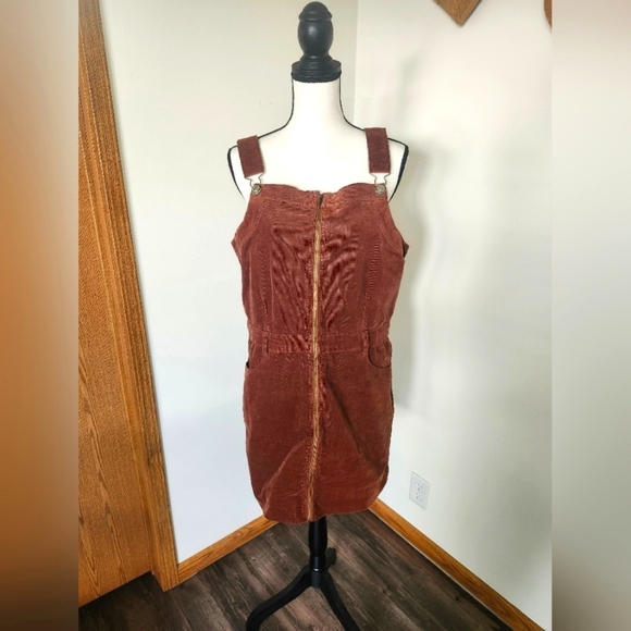 American Eagle Outfitters Dresses & Skirts - American Eagle Outfitters Brown Corduroy Sheath Jumper Overalls Dress